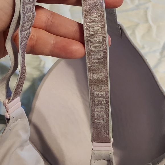 VS tshirt bra, 34DD - Picture 6 of 6